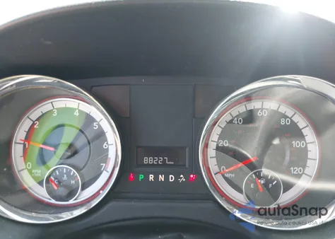 2019 Dodge Grand Caravan Sxt z USA, uszkodzony, nr VIN 2C4RDGCG2KR620385